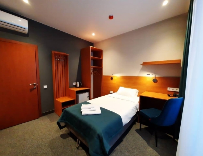 Номер эконом с 1 односпальной кроватью (с завтраком) - Санаторий «Родник» Амурск